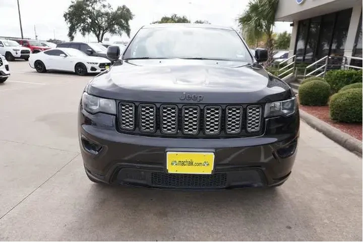 $8988 : Jeep Grand Cherokee 2017 4x2 image 2