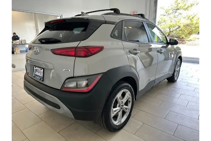 $19988 : Hyundai KONA 2023 AWD SEL 4d image 7