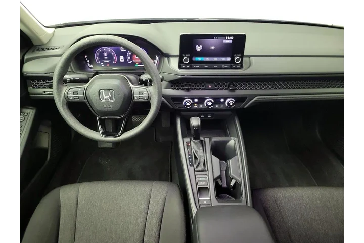 $26998 : Honda Accord 2023 LX 4dr Sed image 9