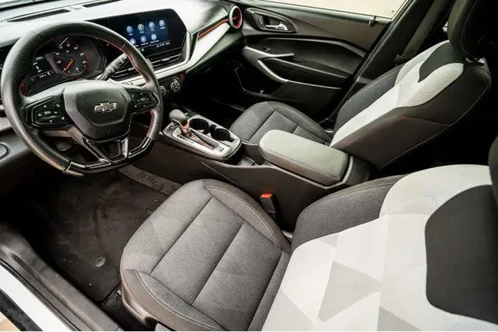 $21905 : Chevrolet Trax 2024 RS 4dr C image 7