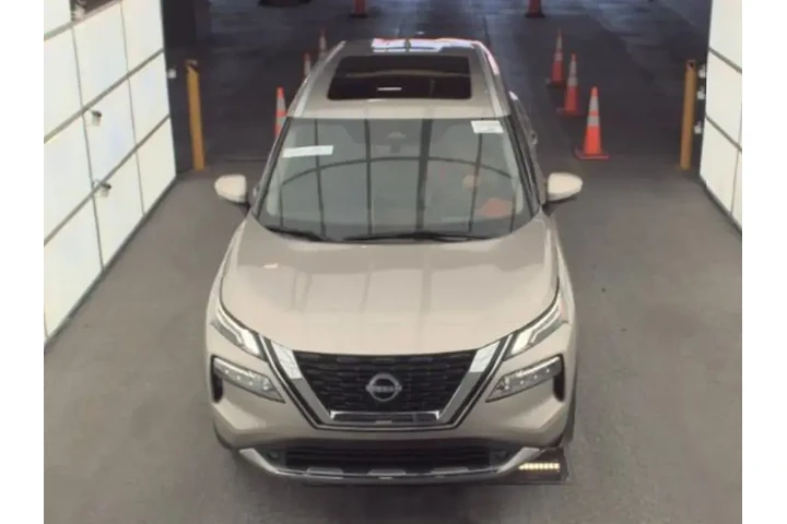$27475 : Nissan Rogue 2022 Platinum 4 image 2