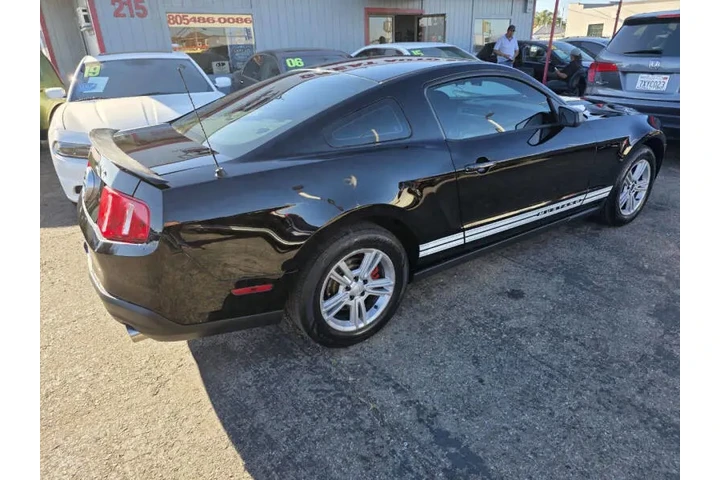 $8995 : 2010 Mustang V6 Premium image 5