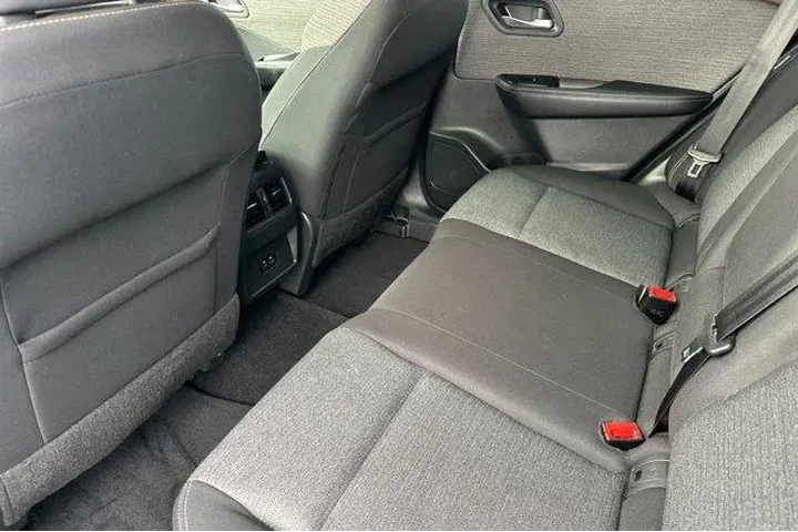 $19500 : Nissan Rogue 2021 SV 4dr Cro image 7