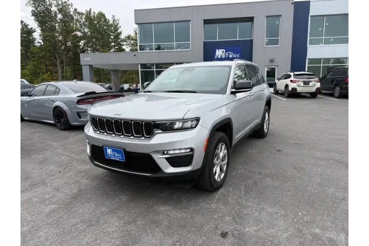 $29999 : 2022 Grand Cherokee image 2