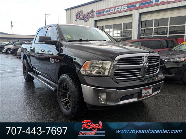 2014 1500 Big Horn 4WD Truck image 1