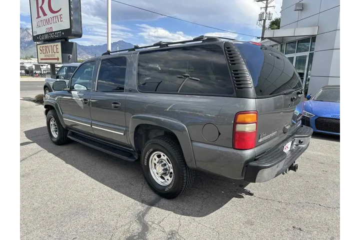 $34910 : 2002 Suburban LT image 9