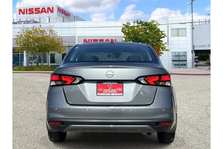 $17750 : Nissan Versa 2025 S 4dr Seda image 3