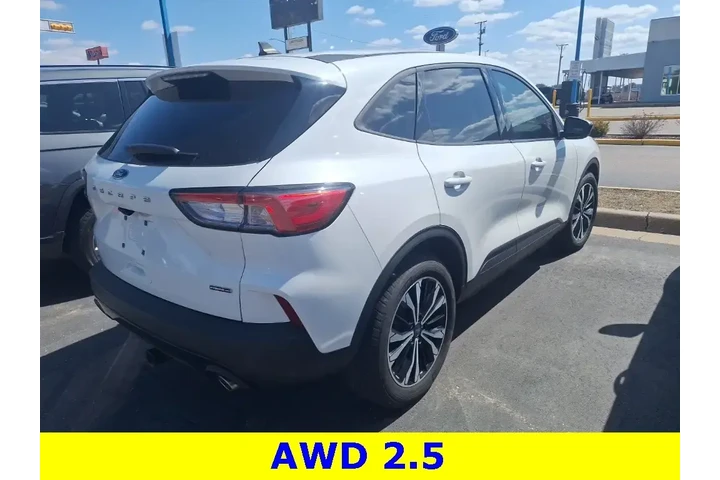 $18893 : Ford Escape Hybrid 2021 AWD image 4