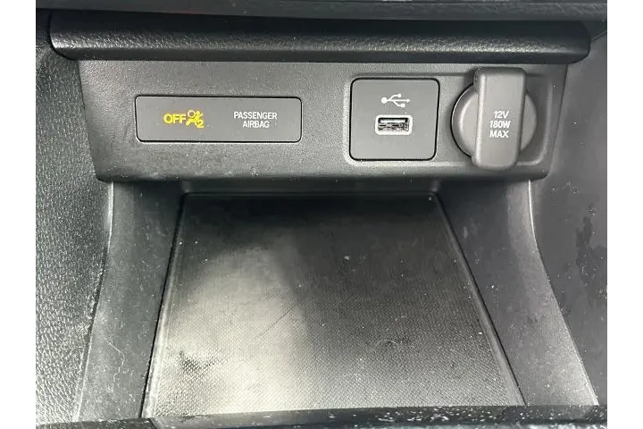 $27958 : Acura Integra 2024 4dr Liftb image 9