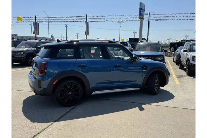 $27984 : MINI Countryman 2024 AWD Coo image 6
