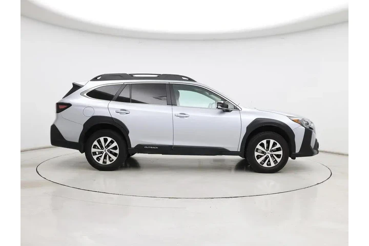 $27998 : Subaru Outback 2025 AWD Prem image 7