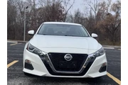 $9999 : 2019 Altima 2.5 S thumbnail