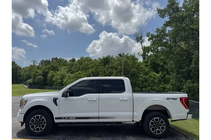 $22999 : 2021 F-150 XLT image 9