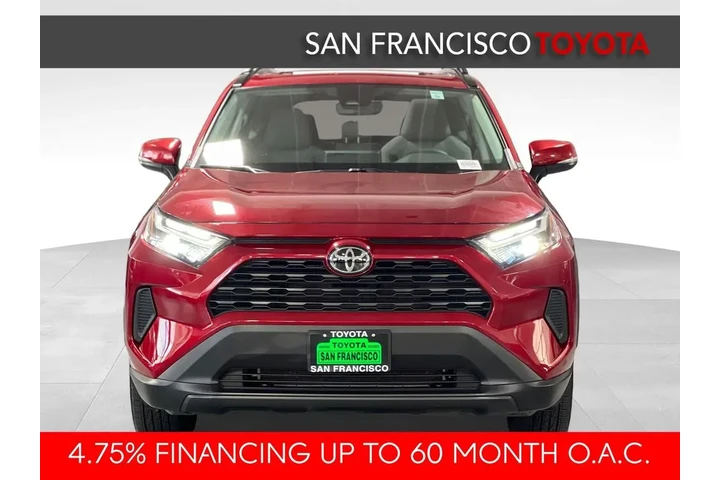 $32799 : Gold Certified 2024 RAV4 XLE image 8