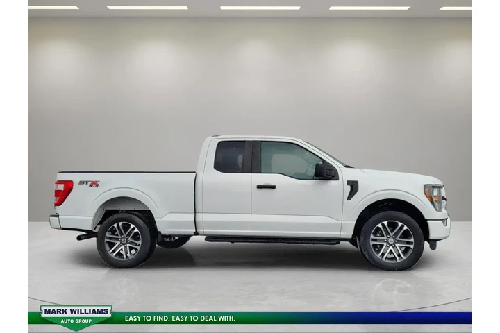 $37295 : Ford F-150 2023 4x4 XL 4dr S image 3