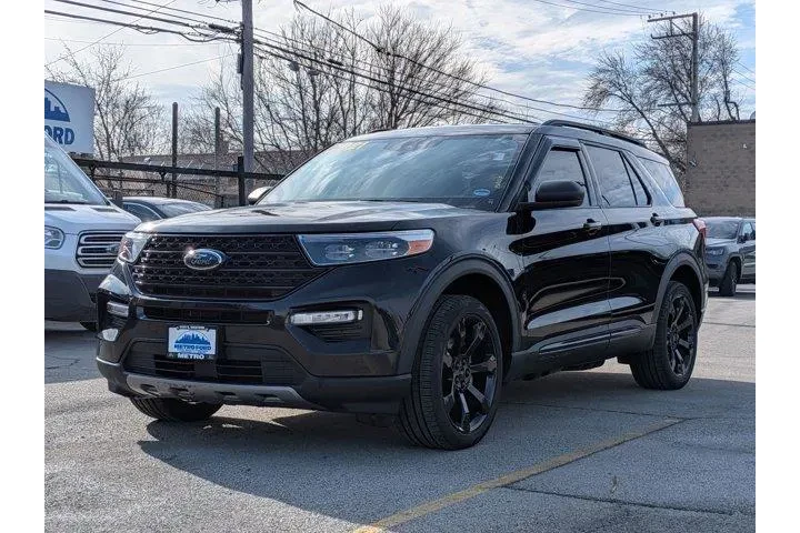 $21998 : Ford Explorer 2021 AWD XLT 4 image 8