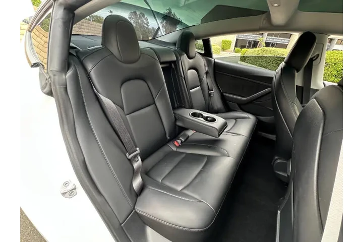 $25000 : 2022 Model 3 image 6