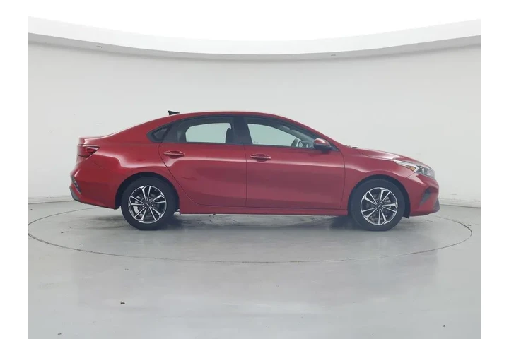 $20998 : Kia Forte 2024 LXS 4dr Sedan image 7