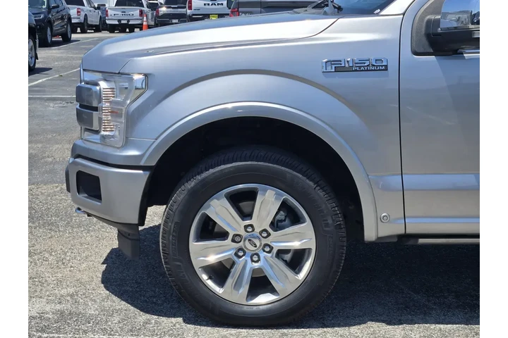 $33991 : Ford F-150 2020 4x4 Platinum image 9