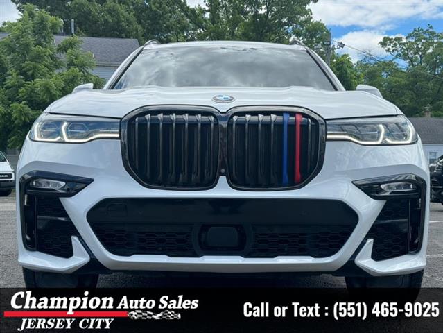 Used 2019 X7 xDrive50i Sports image 5