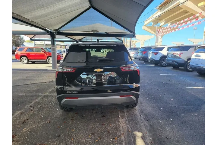 $23997 : Chevrolet Equinox 2025 LT 4d image 9