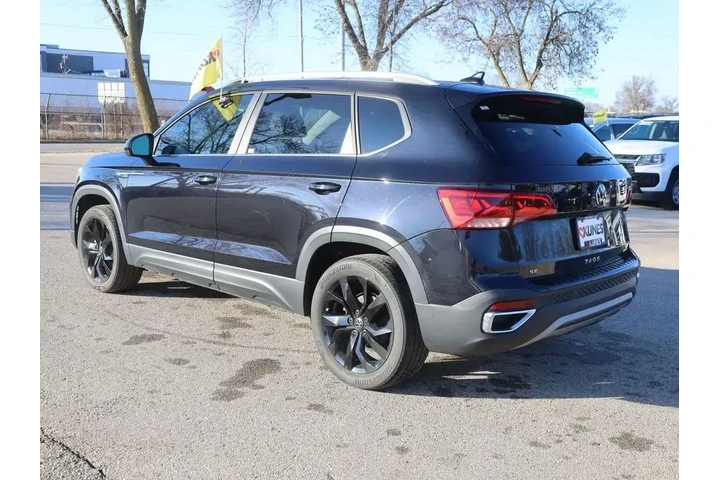 $17977 : Volkswagen Taos 2022 AWD SE image 7