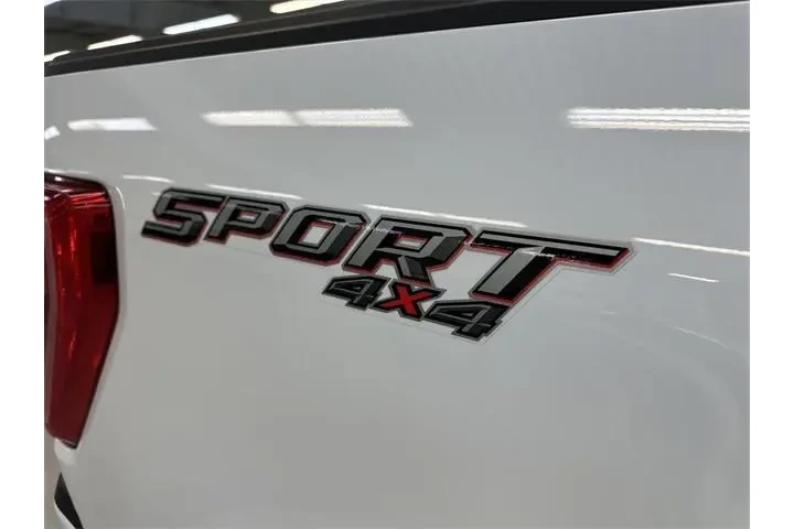 $39500 : Ford F-150 2022 4x4 XLT 4dr image 9