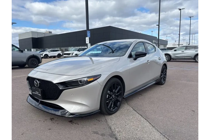 $36999 : 2025 3 2.5 Turbo Premium Plus image 1