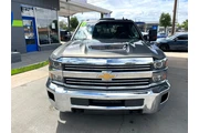 2017 Silverado 3500HD LT Crew thumbnail