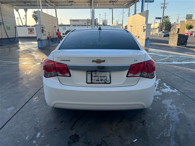 $6600 : Chevy cruze Limited 1LT image 3