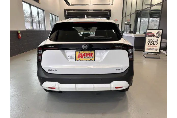 $23995 : Nissan Kicks 2025 AWD SV 4dr image 5