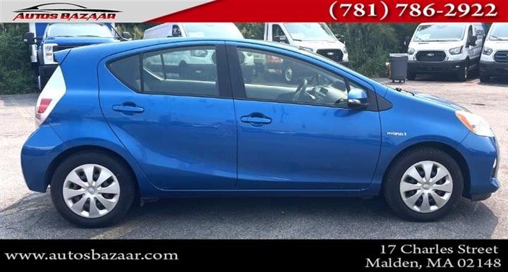 $7900 : Used 2014 Prius c 5dr HB Two image 5