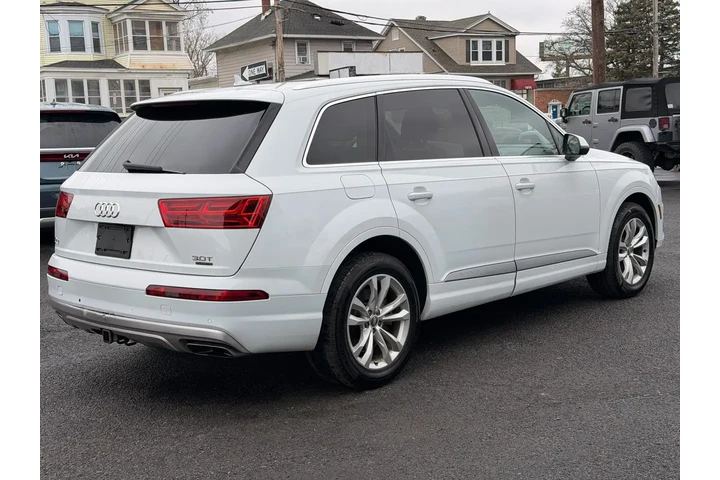 $14988 : 2018 Q7 image 5