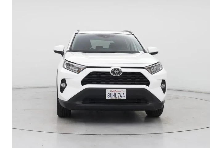 $32998 : Toyota RAV4 2021 AWD XLE 4dr image 5