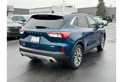 $17900 : Ford Escape 2020 AWD Titaniu thumbnail