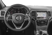 $17984 : 2017 Grand Cherokee Limited thumbnail