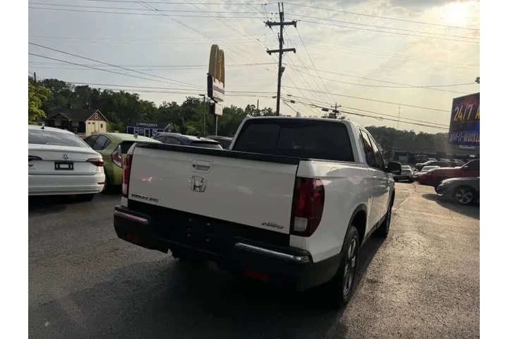 $22495 : 2019 Ridgeline RTL-T image 6