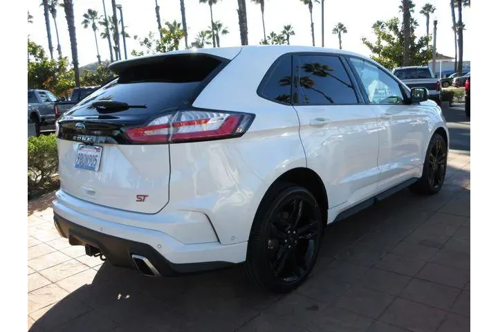 $25499 : Ford Edge 2022 AWD ST 4dr Cr image 4
