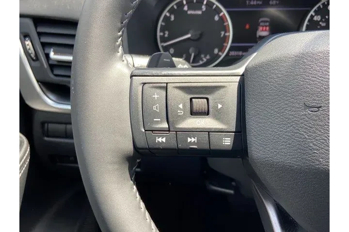 $19777 : Nissan Rogue 2025 AWD SV 4dr image 6