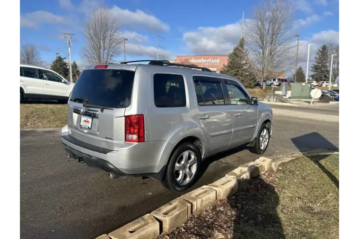 $9990 : 2012 Pilot EX-L image 7