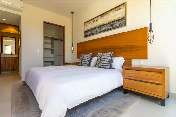 $390000 : Condominio en Puerto Vallarta image 4