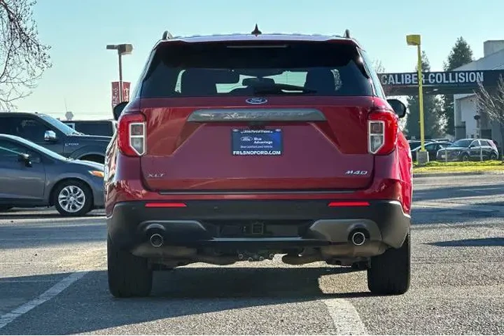 $26875 : Ford Explorer 2022 AWD XLT 4 image 8