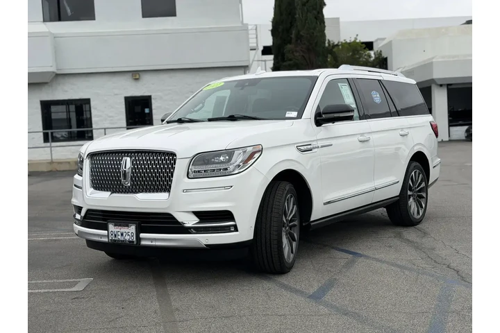 $36495 : Lincoln Navigator 2021 4x2 R image 3