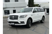 $36495 : Lincoln Navigator 2021 4x2 R thumbnail