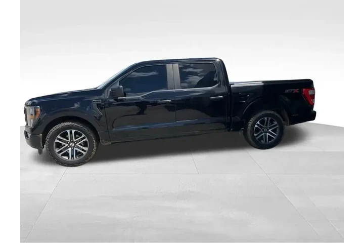 $30843 : Ford F-150 2023 4x2 Lariat 4 image 6