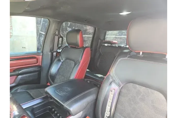 $30590 : Ram 1500 2020 4x4 Rebel 4dr image 9