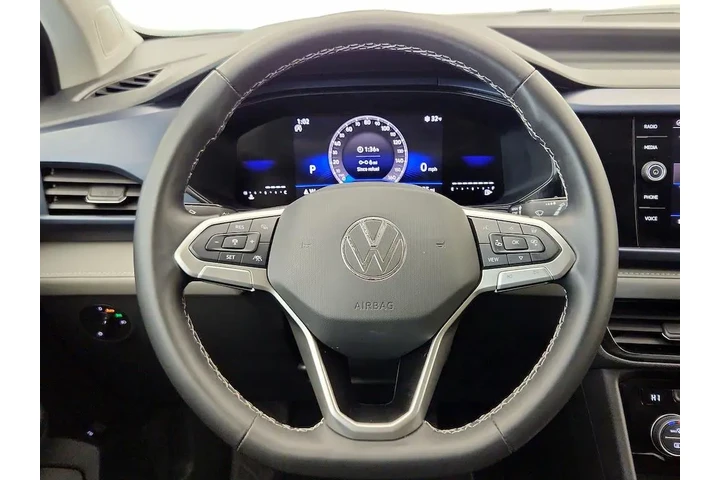 $22998 : Volkswagen Taos 2024 SE 4dr image 10