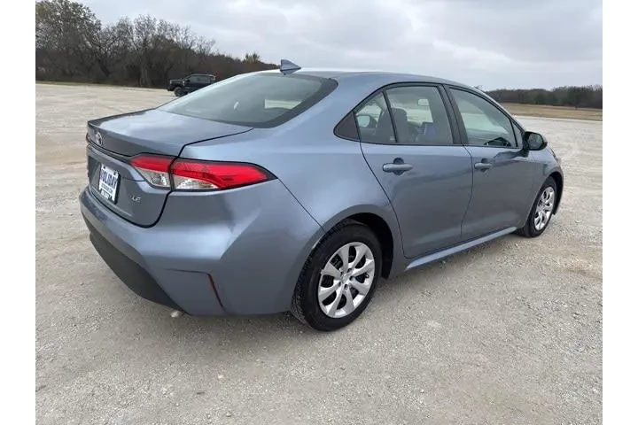 $18200 : Toyota Corolla 2023 LE 4dr S image 5