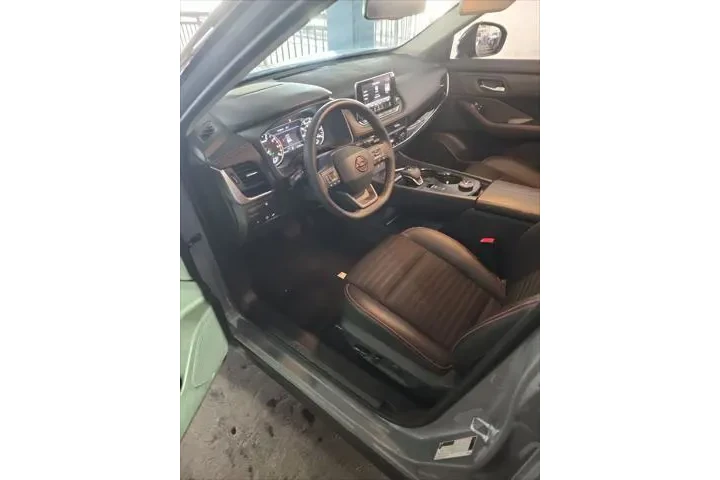 $29499 : Nissan Rogue 2025 AWD Rock C image 6