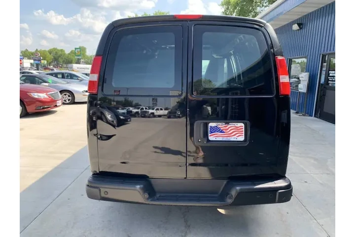 $25990 : 2019 Express 2500 image 8